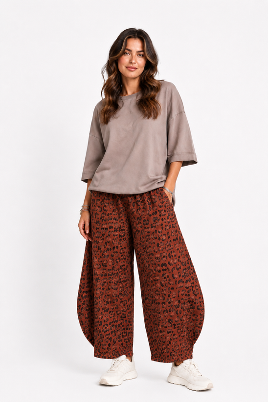 Made in Italy leopard Print Sweatshirt Barrel Leg Trouser