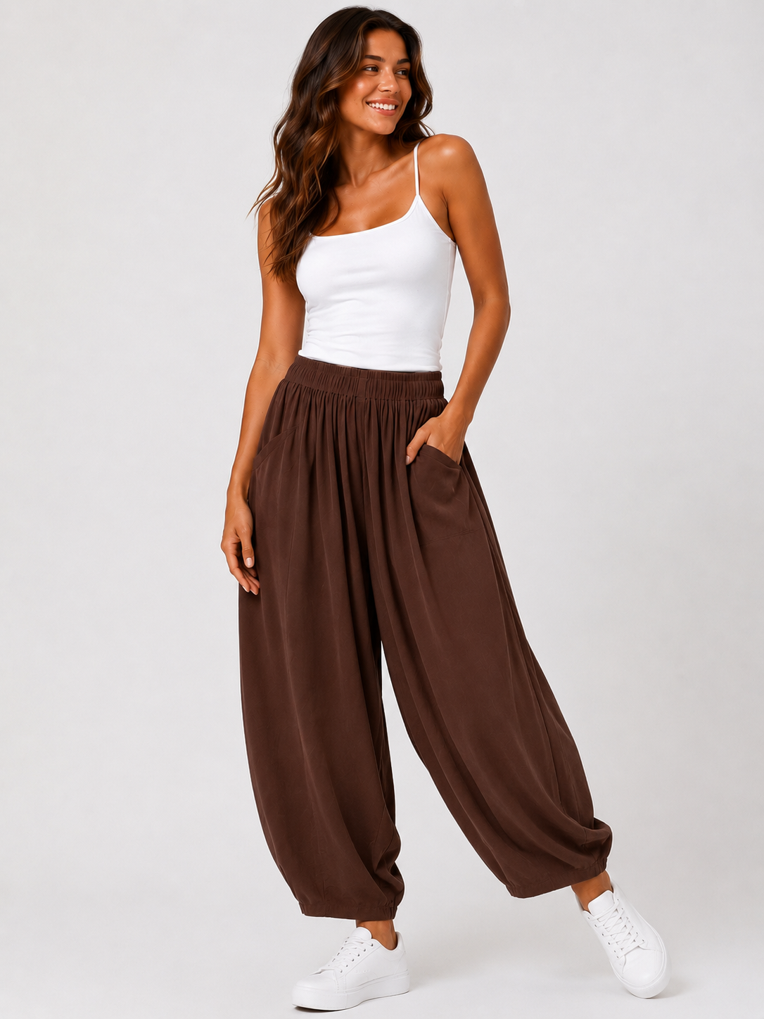 Made in Italy Balloon leg Pockets front Trouser